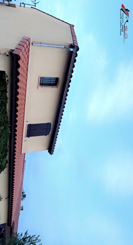 Etanchéité de toiture avec pose d'un solin de plomb à Perpignan