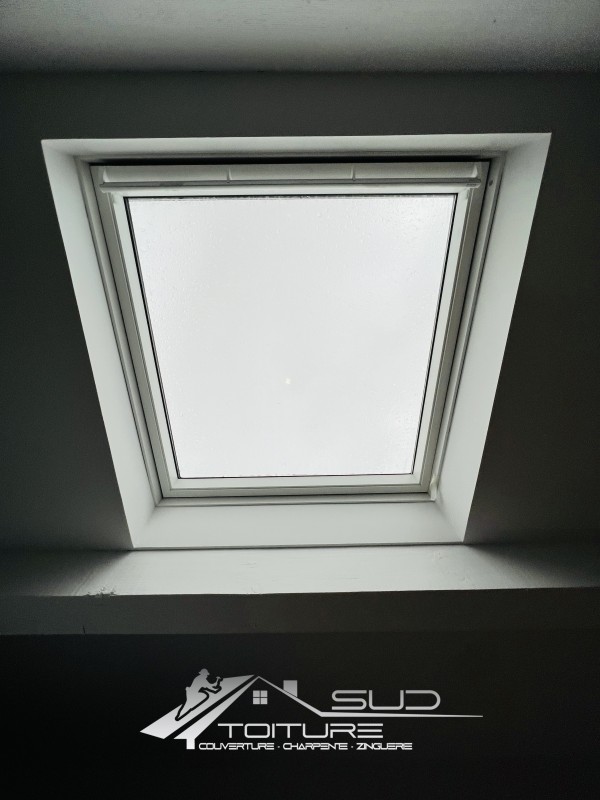 Création d'un habillage de Velux en intérieur à Perpignan