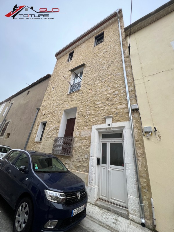 Remplacement de gouttières en PVC par des gouttières en zinc à Perpignan