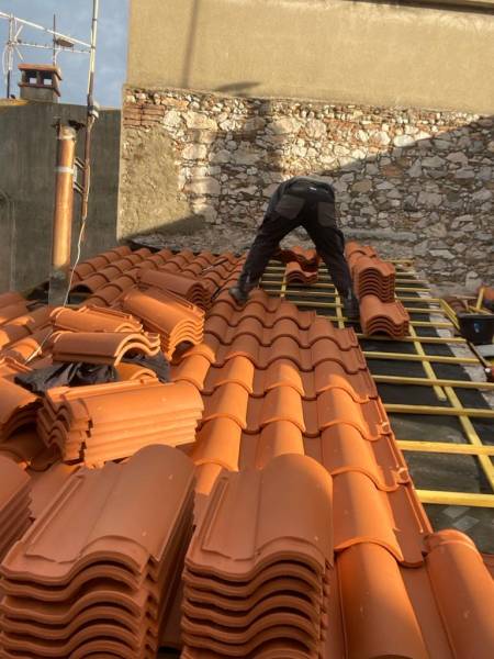 Pose de toiture à Saint-Estève : Transformez votre maison avec Sud Toiture